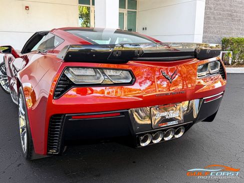 Used 2015 Chevrolet Corvette Z06 w/ 3LZ Preferred Equipment Group image 55