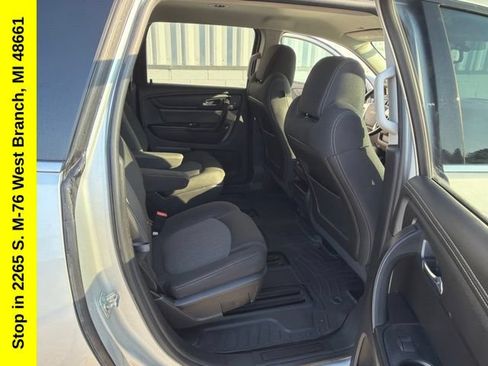 Used 2017 Chevrolet Traverse LT FWD image 21