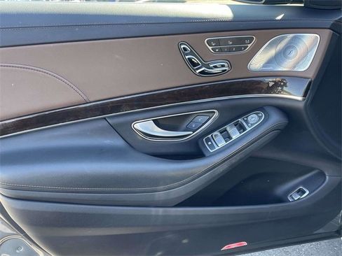 Used 2020 Mercedes-Benz S 450 Sedan image 13