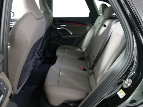 Used 2025 Audi Q5 Prestige AWD/4WD image 29
