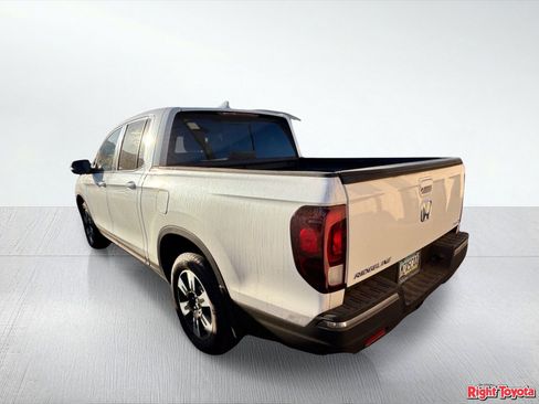 Used 2020 Honda Ridgeline RTL image 3