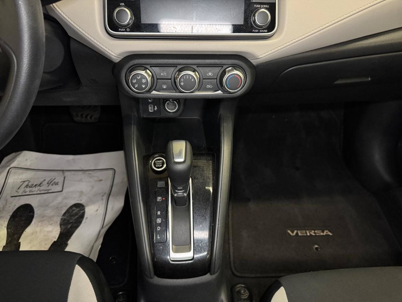 Used 2021 Nissan Versa SV FWD image 12