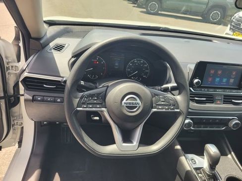 Used 2021 Nissan Altima 2.5 S FWD image 30