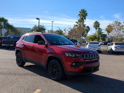 Used 2025 Jeep Compass Latitude