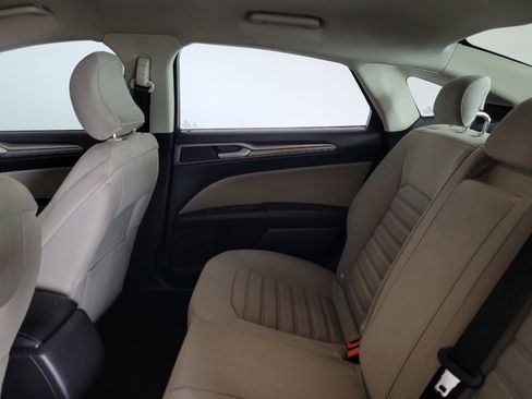 Used 2018 Ford Fusion S FWD image 18
