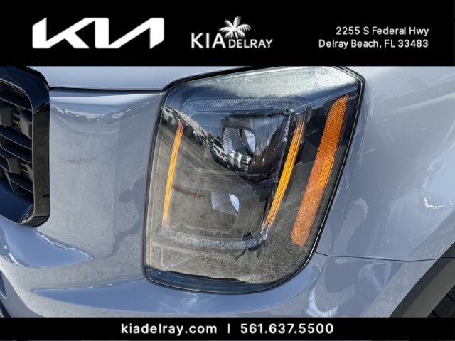 Certified 2022 Kia Telluride SX w/ SX Prestige Package AWD/4WD image 6