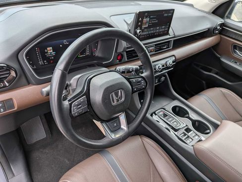 Certified 2024 Honda Pilot Elite image 13