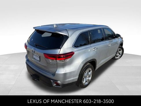 Used 2018 Toyota Highlander Limited image 6