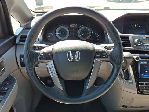 Used 2015 Honda Odyssey EX image 21