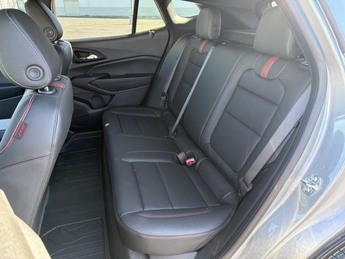 New 2026 Chevrolet Trax RS w/ Sunroof Package FWD image 25