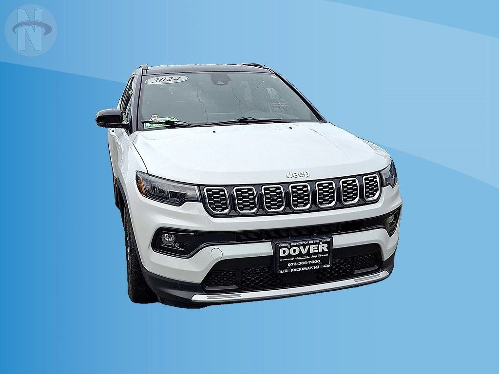 Certified 2024 Jeep Compass Limited AWD/4WD image 3