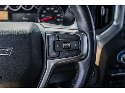 Used 2021 Chevrolet Silverado 1500 LT Trail Boss w/ Convenience Package II image 13