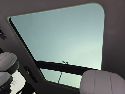 New 2026 Land Rover Range Rover Sport Dynamic SE image 30