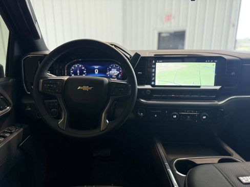 Used 2025 Chevrolet Silverado 3500 High Country w/ High Country Premium Package image 12