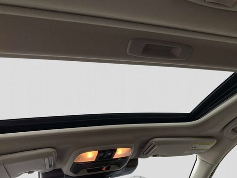 Certified 2024 Subaru Crosstrek 2.0i Premium AWD/4WD image 11