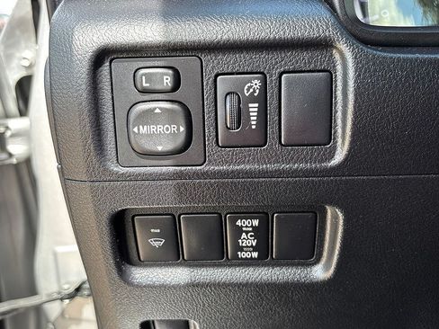 Used 2016 Toyota 4Runner SR5 Premium RWD image 24
