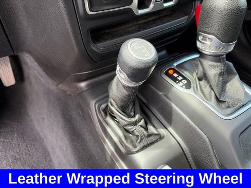Used 2021 Jeep Gladiator Sport AWD/4WD image 36