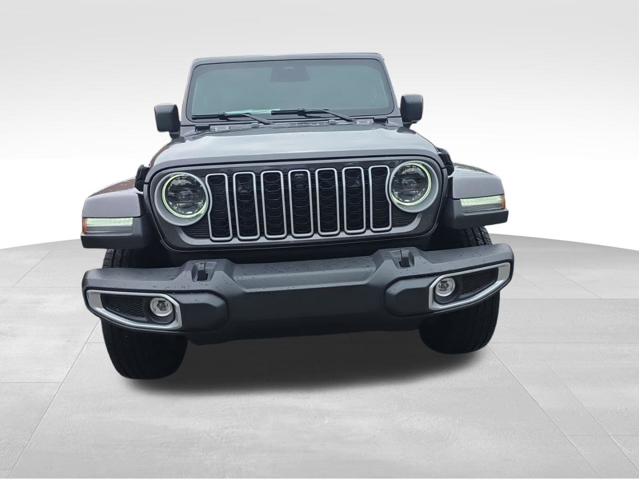 New 2026 Jeep Wrangler Unlimited Sahara AWD/4WD image 2