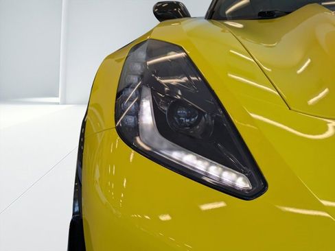 Used 2016 Chevrolet Corvette Z06 w/ 3LZ Preferred Equipment Group image 7