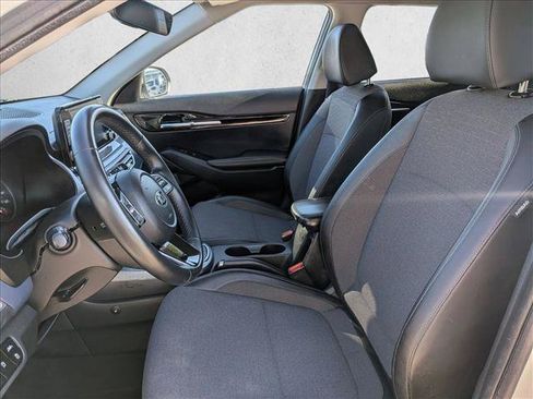 Used 2021 Kia Seltos S FWD image 11