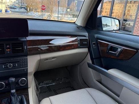 Used 2011 Mercedes-Benz GLK 350 4MATIC image 20