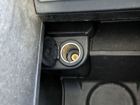 Used 2013 Ford C-MAX SEL image 33