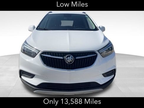 Certified 2022 Buick Encore Preferred w/ Safety Package AWD/4WD image 2