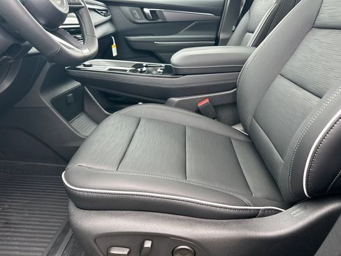 New 2026 Buick Enclave Sport Touring w/ Power Package FWD image 10