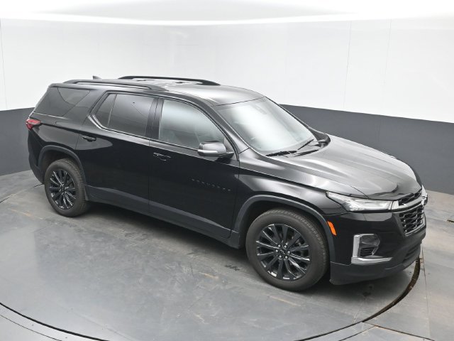 Used 2023 Chevrolet Traverse RS AWD/4WD image 1