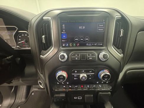 Used 2022 GMC Sierra 1500 AT4 w/ AT4 Premium Package AWD/4WD image 28