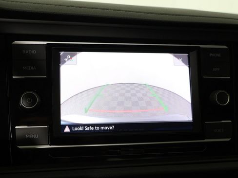 Used 2021 Volkswagen Jetta S image 40