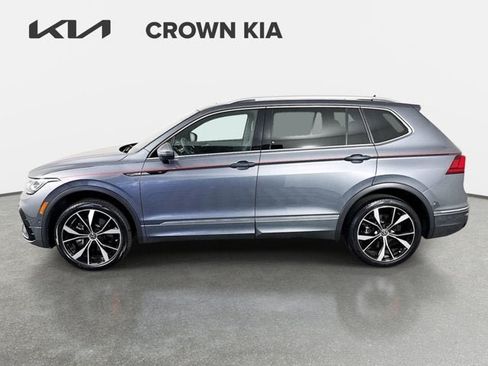 Used 2024 Volkswagen Tiguan SEL R-Line AWD/4WD image 9