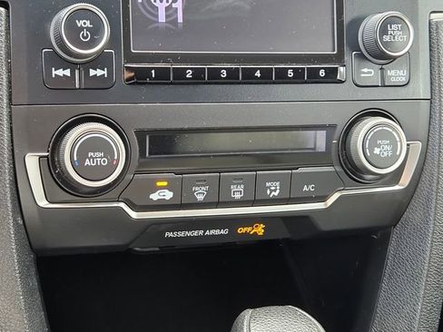 Used 2019 Honda Civic LX image 20