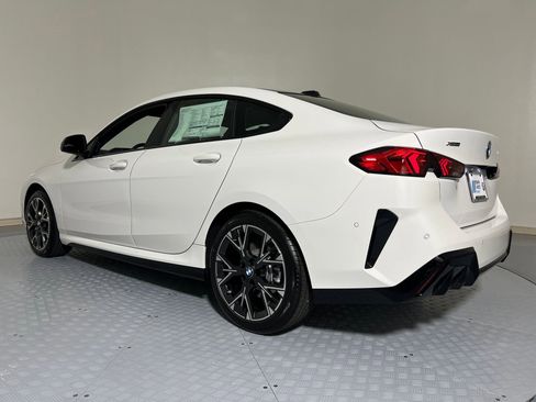 Used 2026 BMW 228i xDrive w/ Technology Package image 3