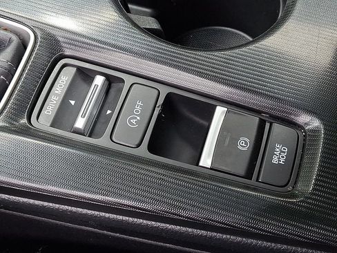 Used 2024 Honda Civic Sport image 28