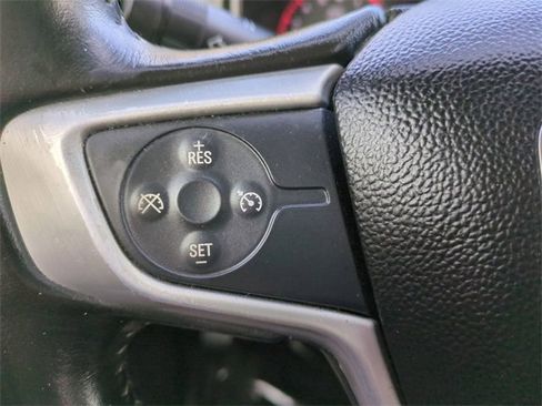 Used 2015 GMC Canyon SLT image 23