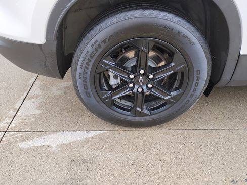 Used 2024 Chevrolet Blazer LT w/ Convenience Package FWD image 33