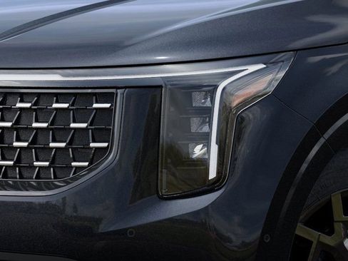 New 2026 Kia Carnival SX image 12