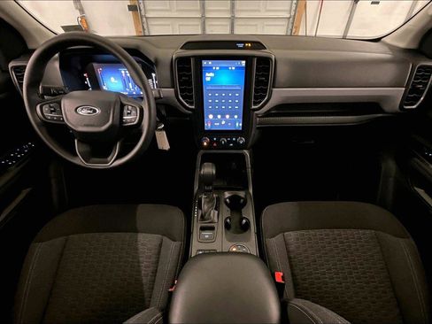 Used 2025 Ford Ranger XL w/ Trailer Tow Package image 14