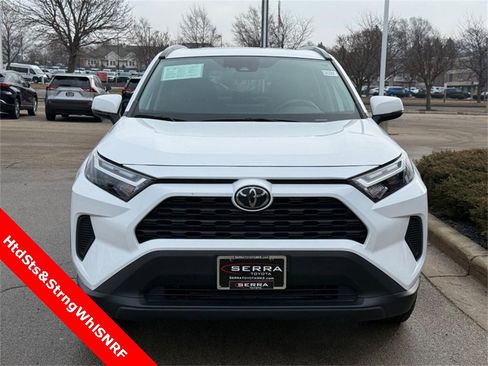 Used 2023 Toyota RAV4 XLE w/ Convenience Package image 8