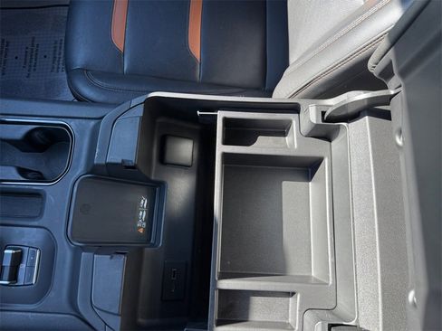 Used 2022 GMC Sierra 1500 AT4 w/ Sierra Safety Plus Package image 24