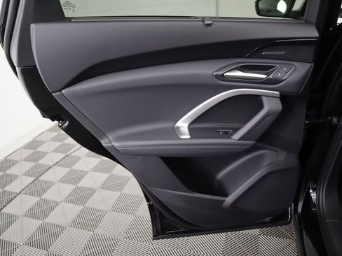 Certified 2025 Audi Q5 Premium Plus w/ Premium Plus image 29