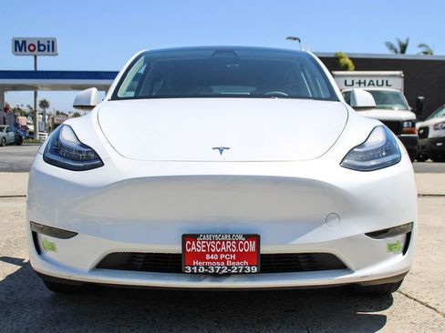 Used 2023 Tesla Model Y Long Range AWD/4WD image 10