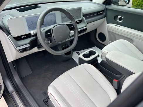 Certified 2024 Hyundai Ioniq 5 Limited RWD image 13
