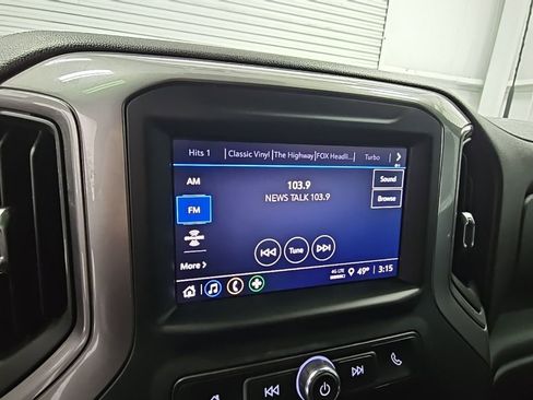 Used 2024 Chevrolet Silverado 2500 Custom w/ Custom Value Package image 15