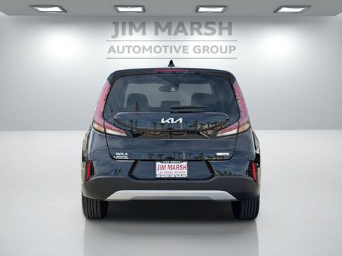 Used 2023 Kia Soul EX FWD image 5
