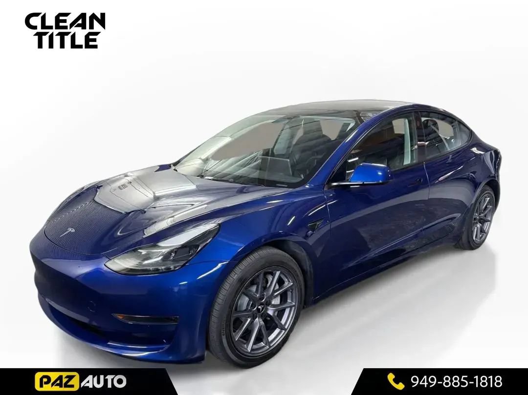 Used 2023 Tesla Model 3 Standard Range RWD image 1