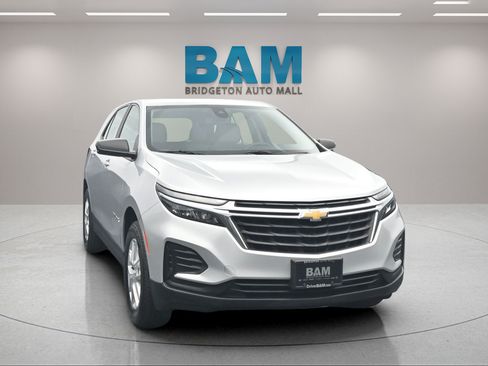 Certified 2022 Chevrolet Equinox LS AWD/4WD image 18