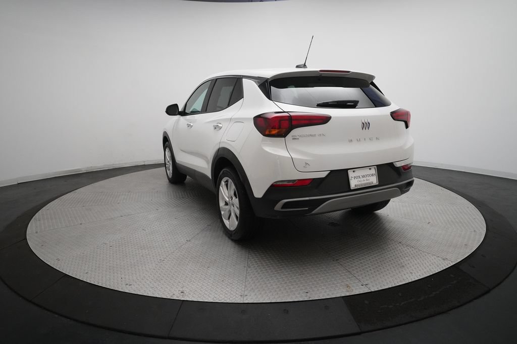 Used 2024 Buick Encore GX Preferred AWD/4WD image 34