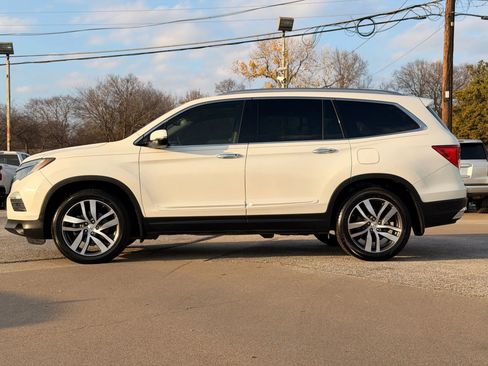 Used 2016 Honda Pilot Touring image 6